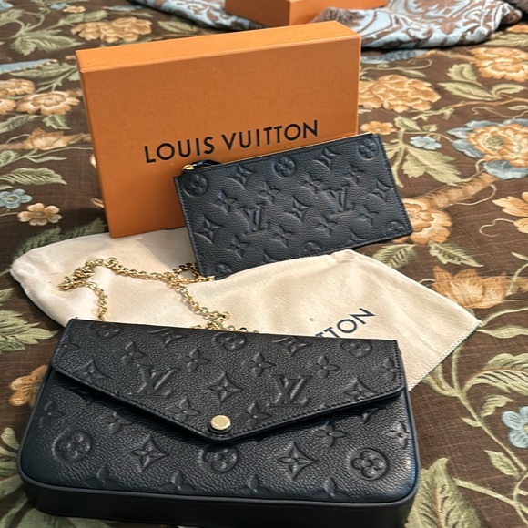 Louis Vuitton Felice Pochette - Picture 3 of 6
